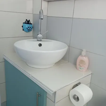 House On The Wave Relax * Koróni